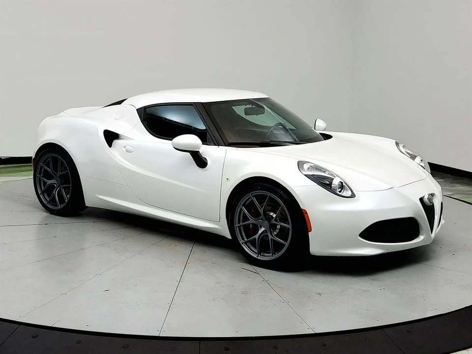 2017 Alfa Romeo 4C Spider - Image 3 of 14