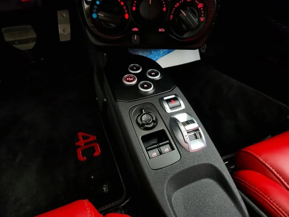 2017 Alfa Romeo 4C Spider - Image 15 of 18