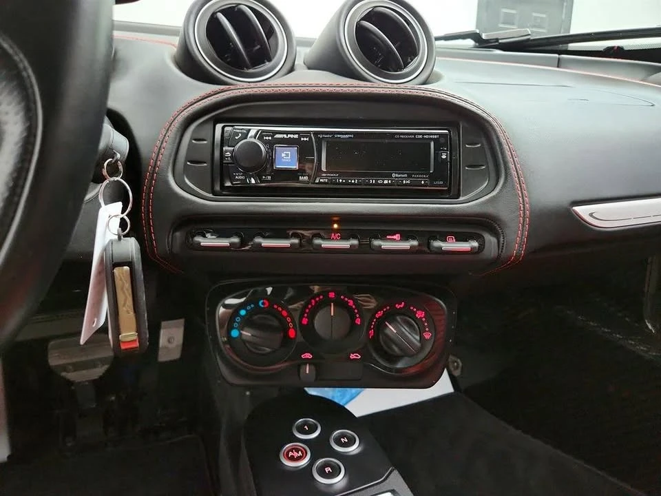 2017 Alfa Romeo 4C Spider - Image 16 of 18