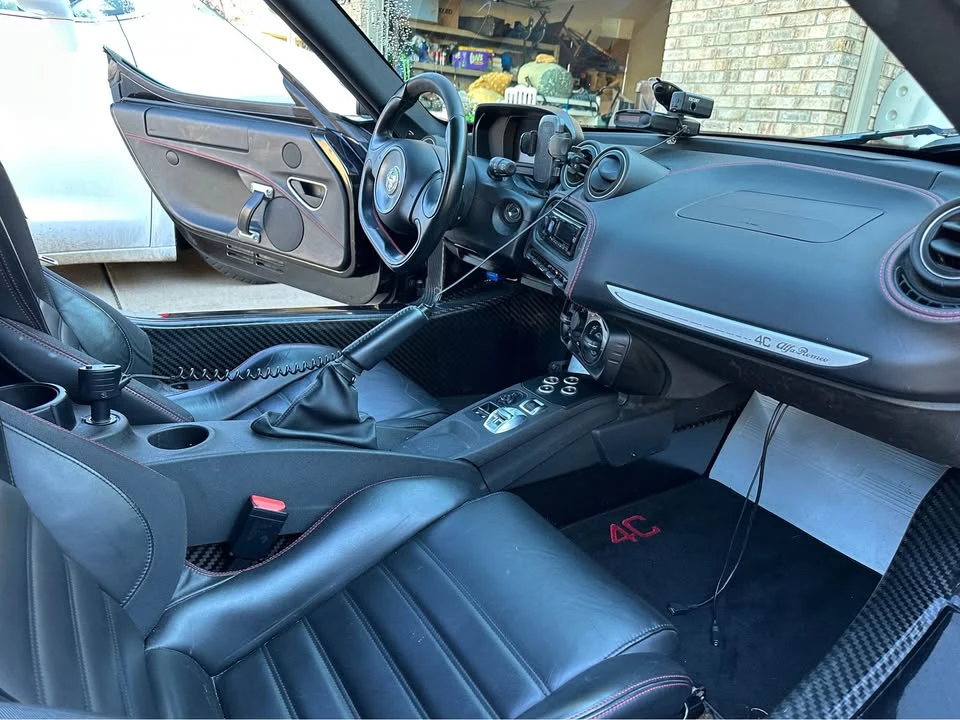2017 Alfa Romeo 4C Spider - Image 8 of 20