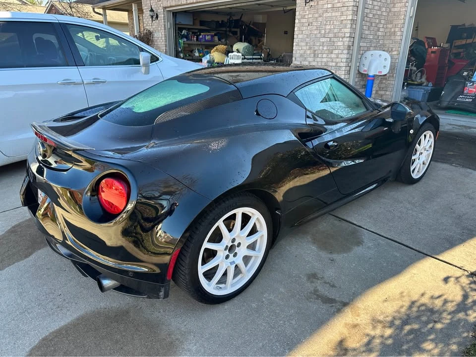 2017 Alfa Romeo 4C Spider - Image 5 of 20