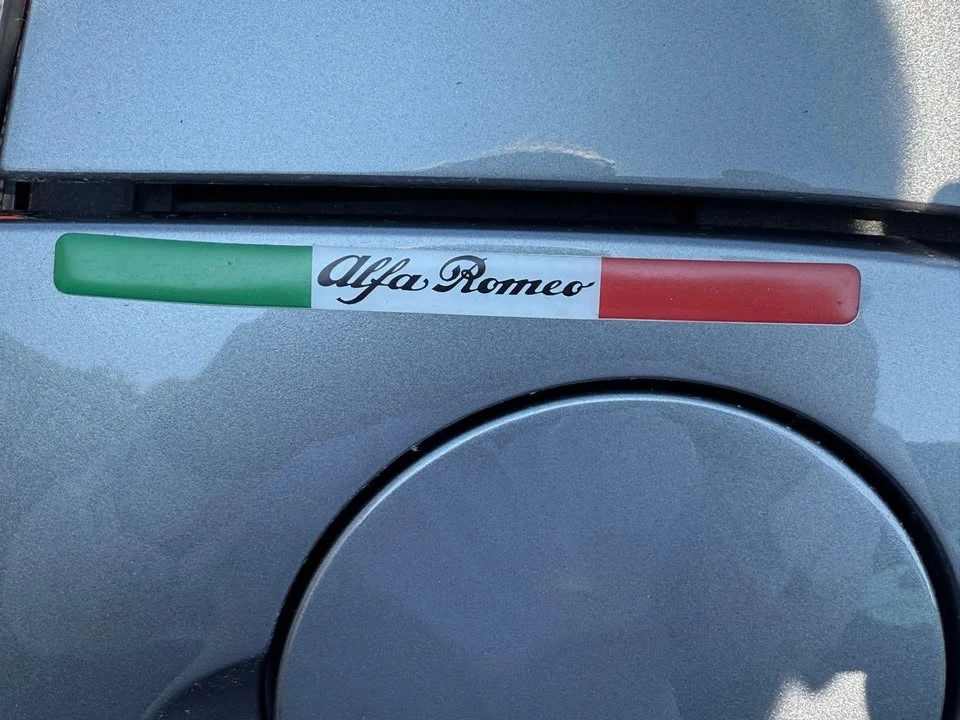 2017 Alfa Romeo 4C Spider - Image 5 of 11