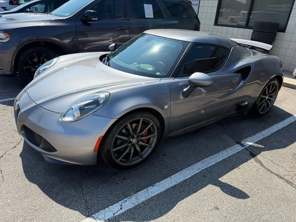 2017 Alfa Romeo 4C Spider - Image 2 of 11