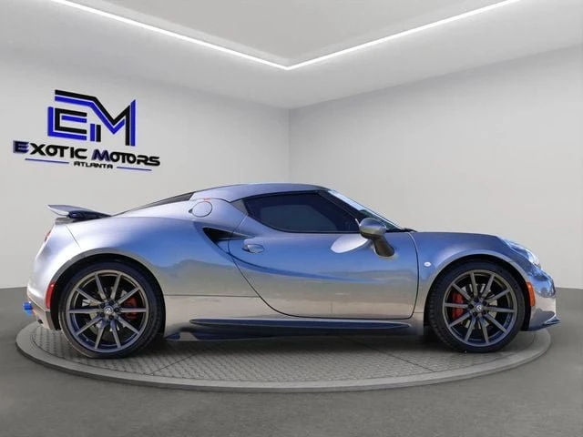 2017 Alfa Romeo 4C Spider - Image 6 of 17