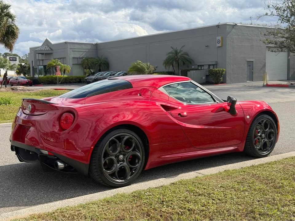 2017 Alfa Romeo 4C Spider - Image 3 of 16