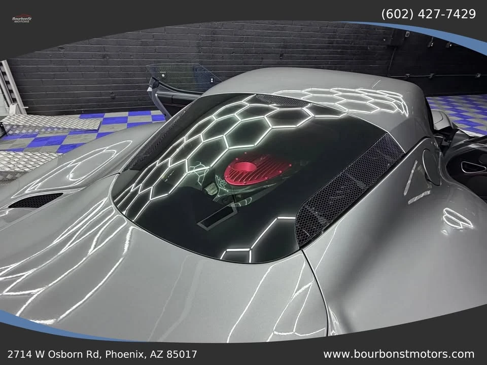 2017 Alfa Romeo 4C Spider - Image 9 of 18