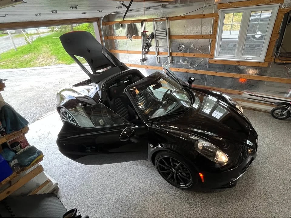2017 Alfa Romeo 4C Spider - Image 11 of 19