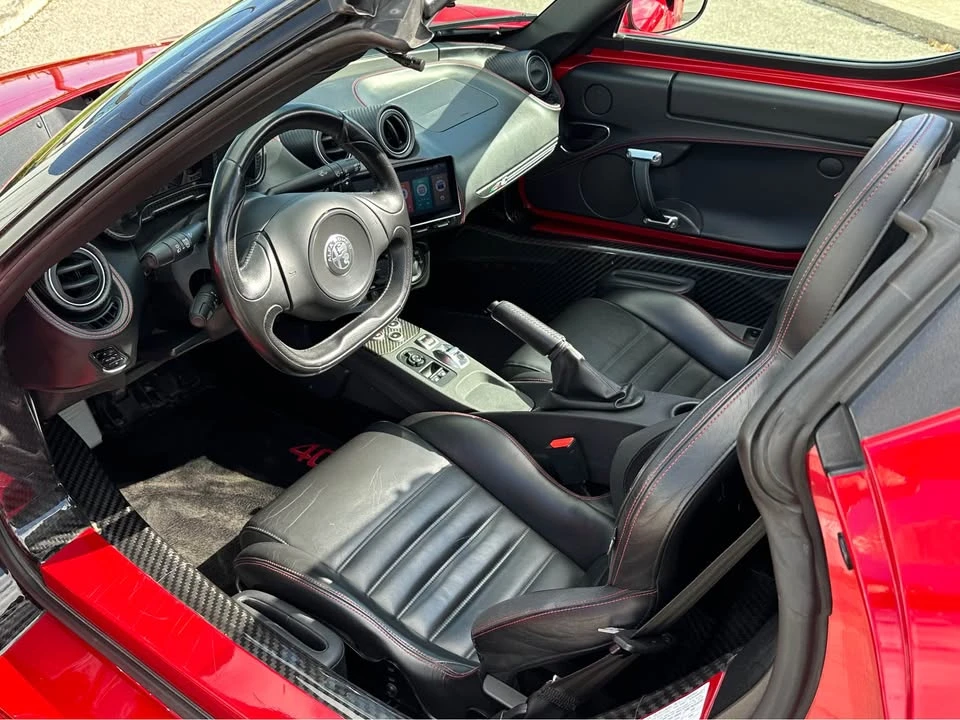 2017 Alfa Romeo 4C Spider - Image 10 of 16