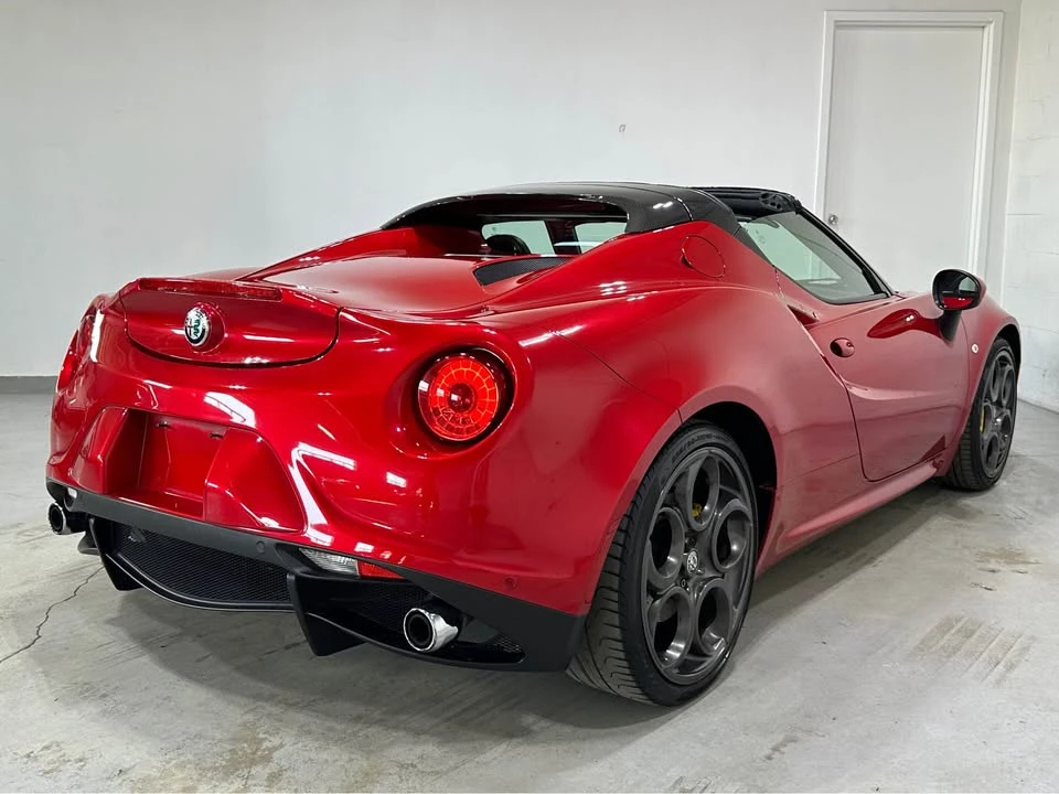 2017 Alfa Romeo 4C Spider - Image 7 of 16