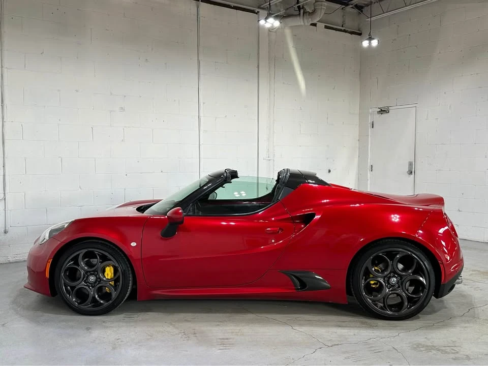 2017 Alfa Romeo 4C Spider - Image 6 of 16