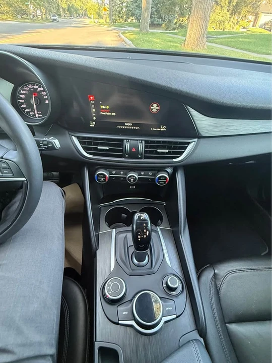 2017 Alfa Romeo Giulia - Image 13 of 13