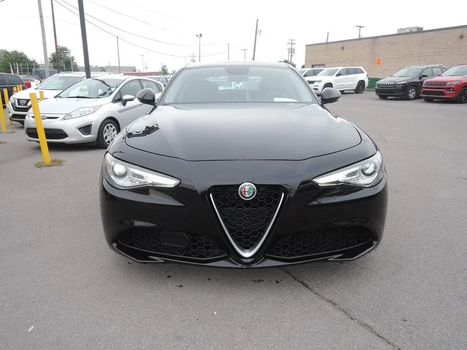 2017 Alfa Romeo Giulia - Image 2 of 10