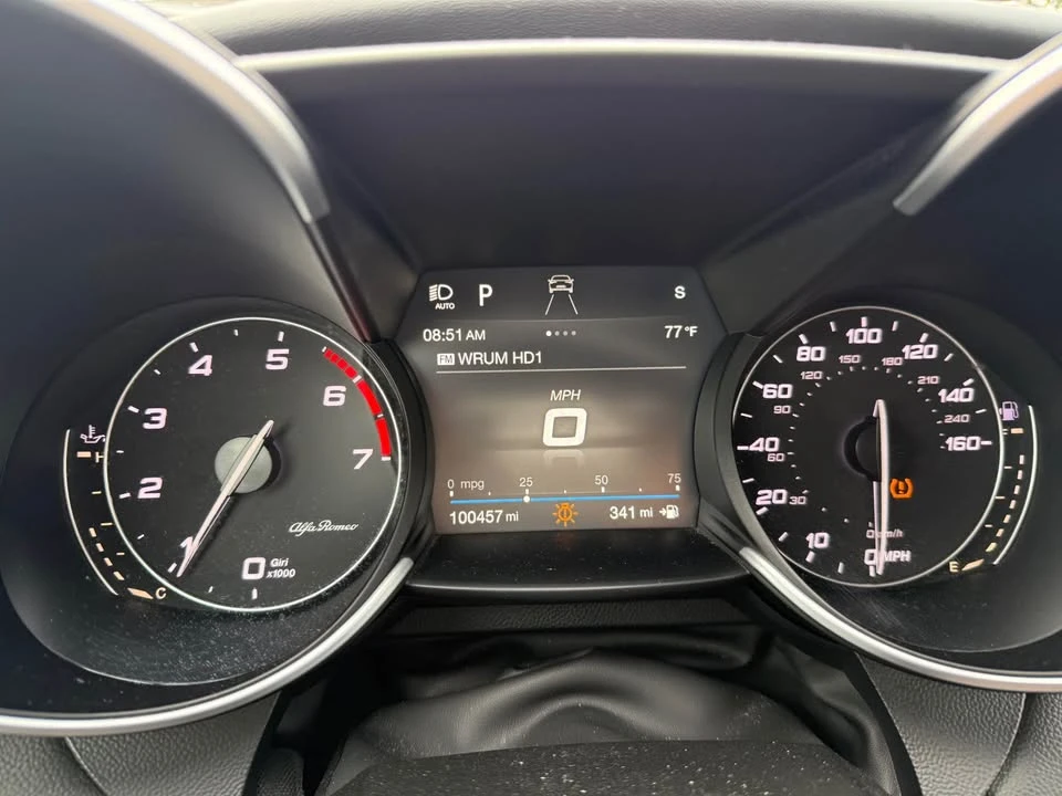 2017 Alfa Romeo Giulia - Image 8 of 8