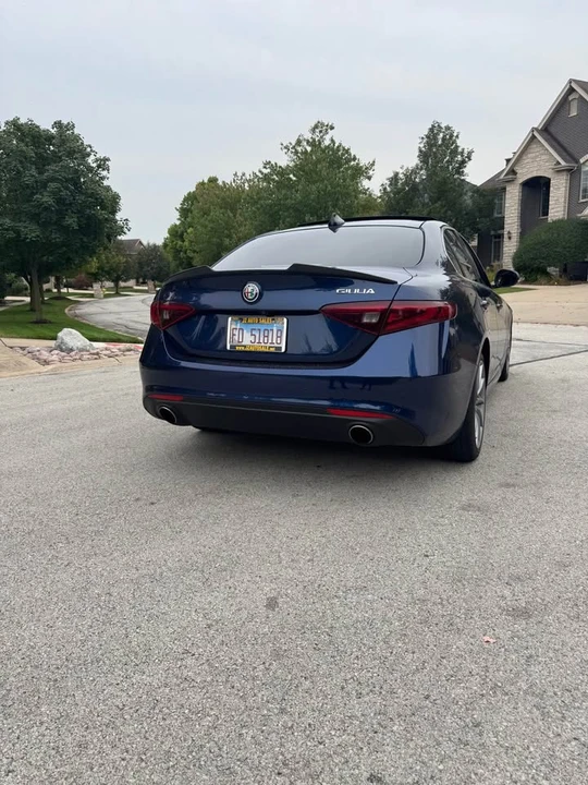 2017 Alfa Romeo Giulia - Image 3 of 10