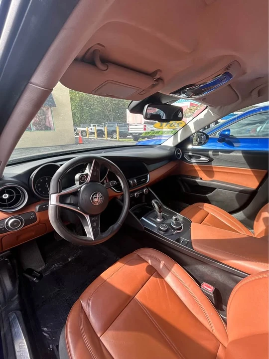2017 Alfa Romeo Giulia - Image 2 of 6
