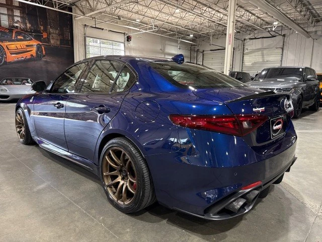 2017 Alfa Romeo Giulia - Image 3 of 20