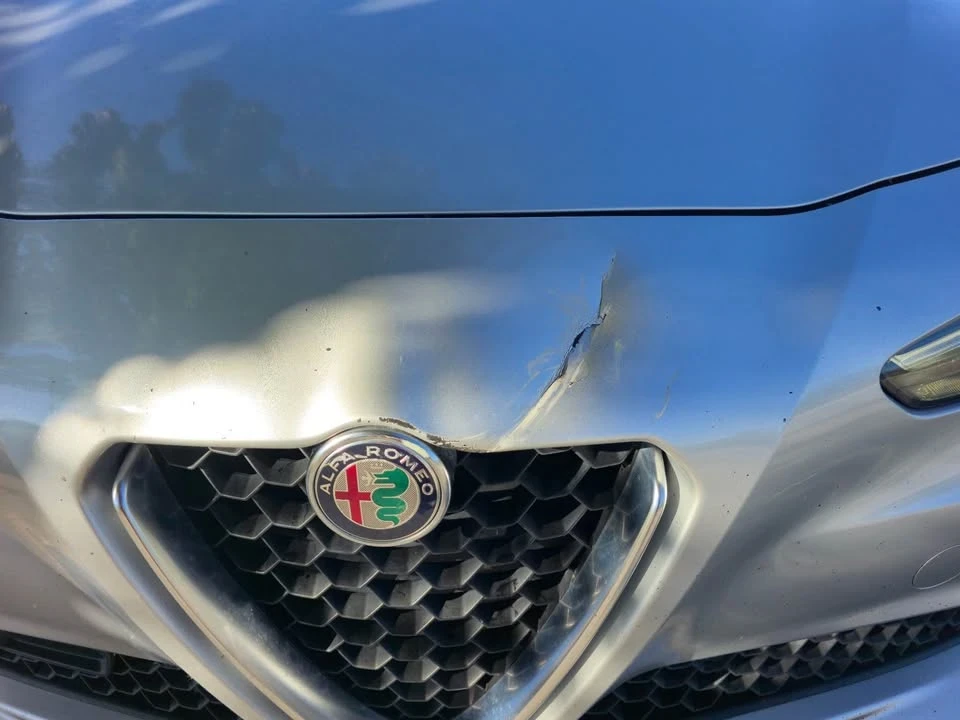 2017 Alfa Romeo Giulia - Image 13 of 15
