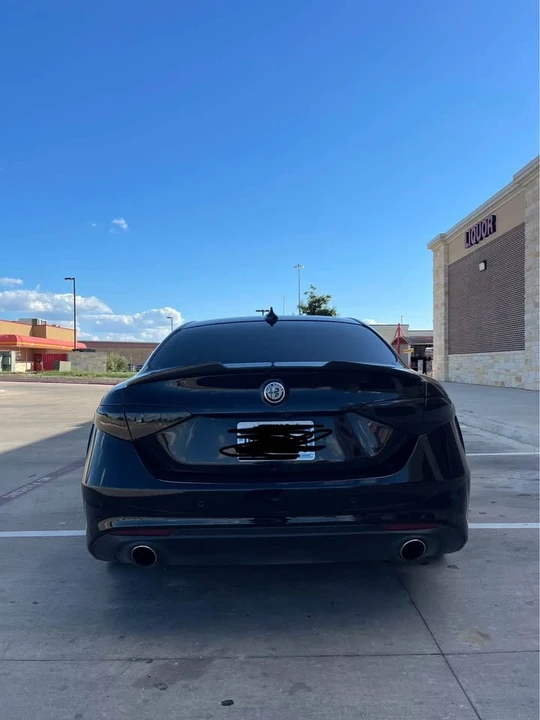 2017 Alfa Romeo Giulia - Image 3 of 4