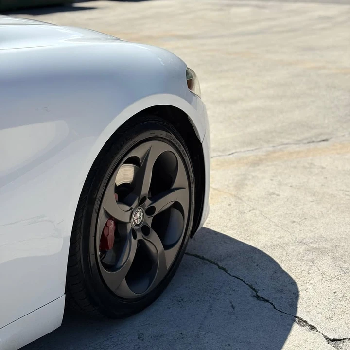 2017 Alfa Romeo Giulia - Image 10 of 18
