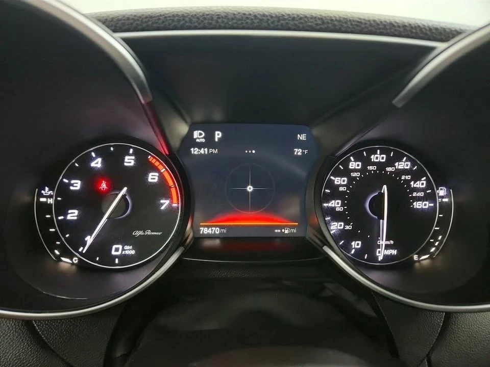 2017 Alfa Romeo Giulia - Image 12 of 20