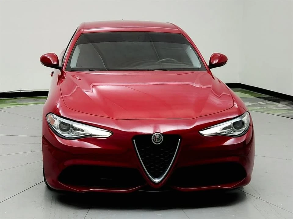 2017 Alfa Romeo Giulia - Image 2 of 20