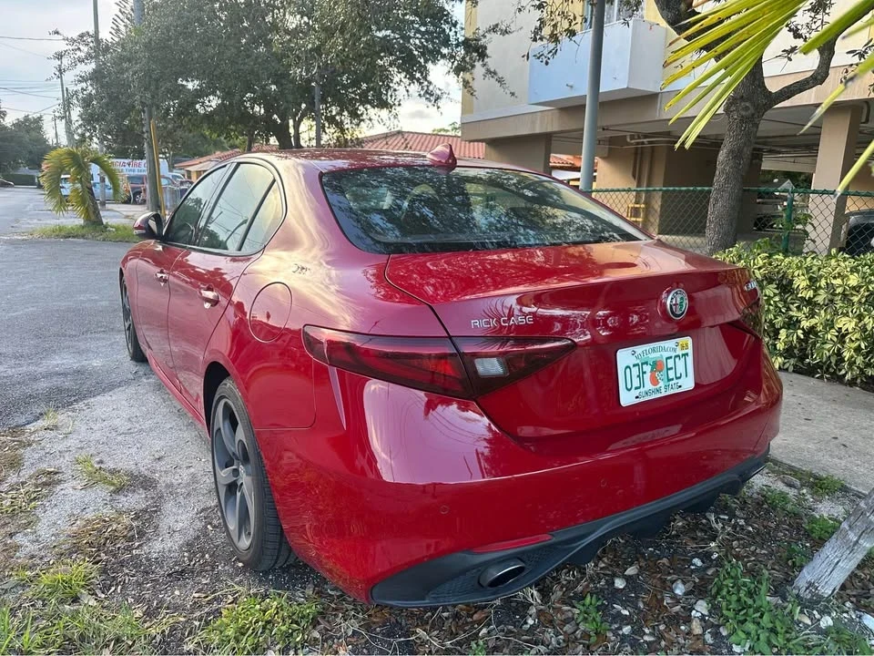 2017 Alfa Romeo Giulia - Image 8 of 10