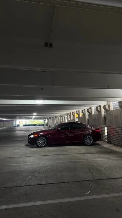 2017 Alfa Romeo Giulia - Image 2 of 6