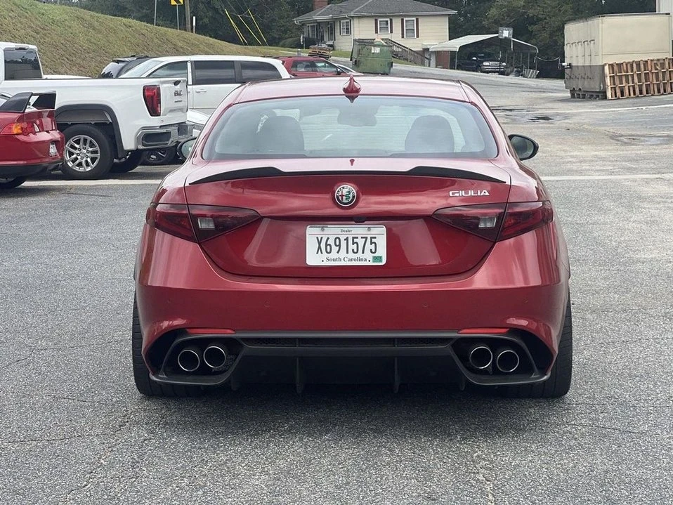 2017 Alfa Romeo Giulia Quadrifoglio - Image 8 of 13