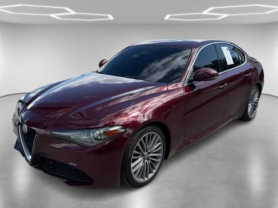 2017 Alfa Romeo Giulia - Image 3 of 12