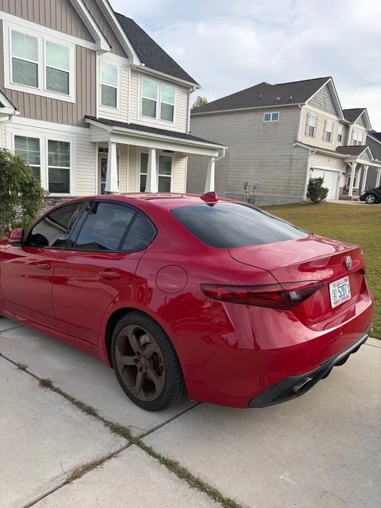 2017 Alfa Romeo Giulia - Image 4 of 5