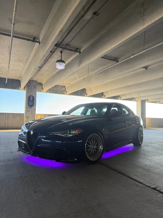 2017 Alfa Romeo Giulia - Image 2 of 4