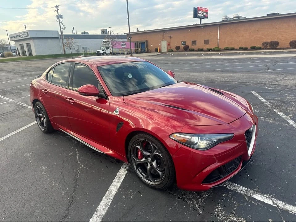 2017 Alfa Romeo Giulia - Image 3 of 21