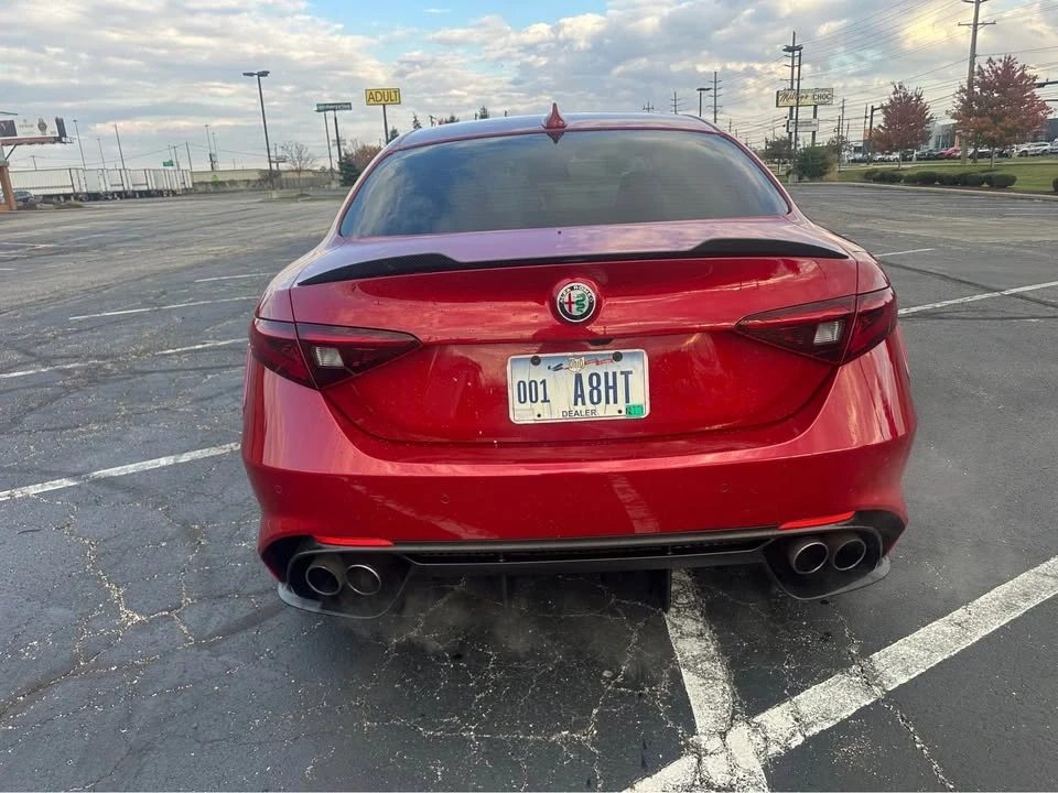 2017 Alfa Romeo Giulia - Image 8 of 21