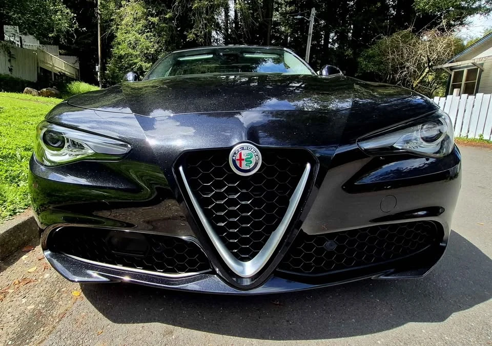 2017 Alfa Romeo Giulia - Image 7 of 13