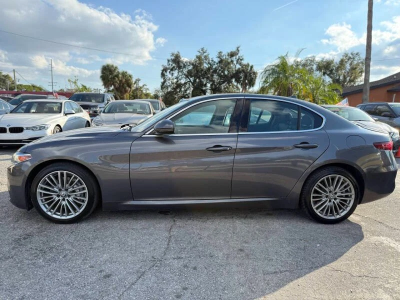 2017 Alfa Romeo Giulia - Image 2 of 20