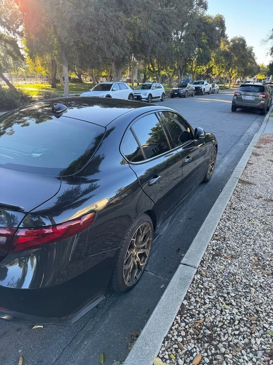 2017 Alfa Romeo Giulia - Image 3 of 7