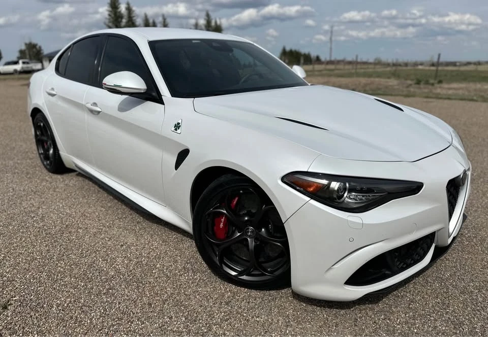 2017 Alfa Romeo Giulia - Image 2 of 5