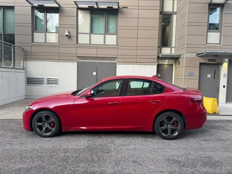 2017 Alfa Romeo Giulia - Image 3 of 8