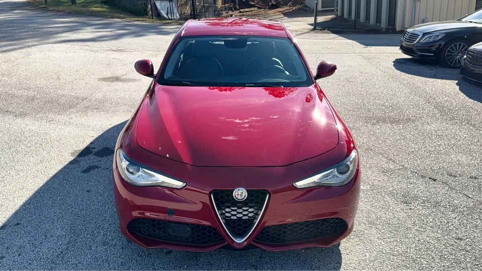 2017 Alfa Romeo Giulia - Image 10 of 19
