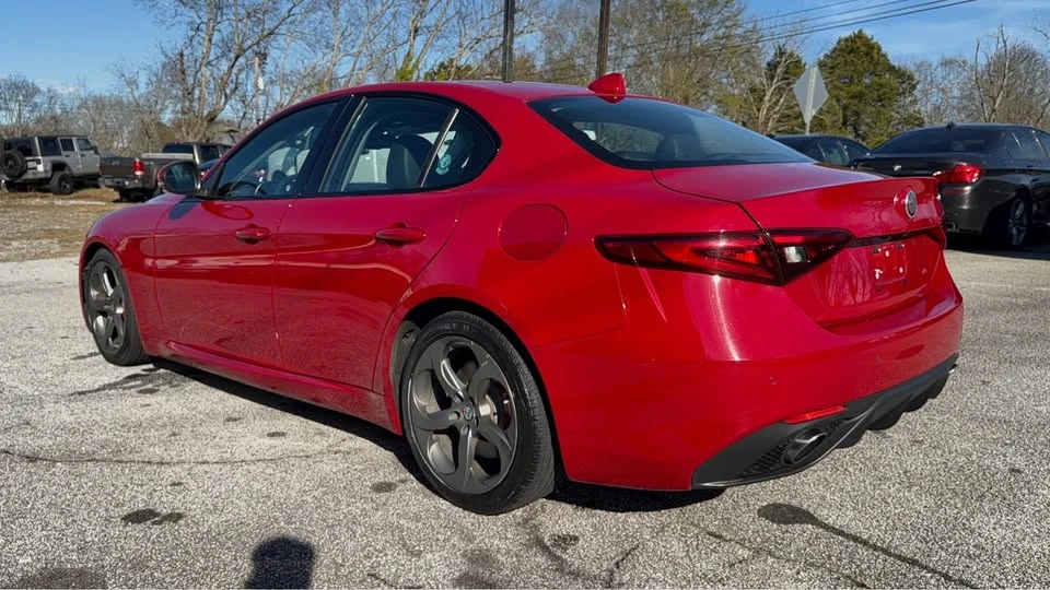 2017 Alfa Romeo Giulia - Image 3 of 19