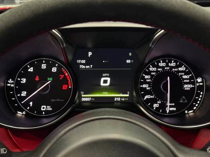 2017 Alfa Romeo Giulia Quadrifoglio - Image 12 of 20