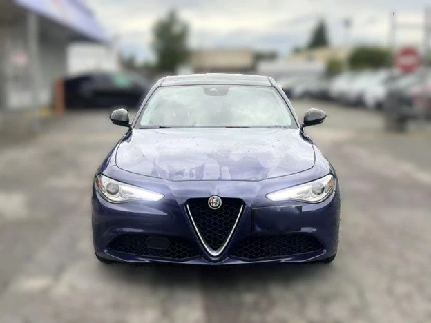 2017 Alfa Romeo Giulia - Image 2 of 15