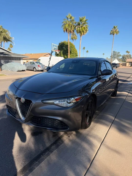 2017 Alfa Romeo Giulia - Image 3 of 11