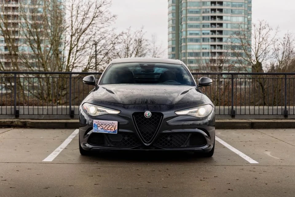 2017 Alfa Romeo Giulia - Image 3 of 20
