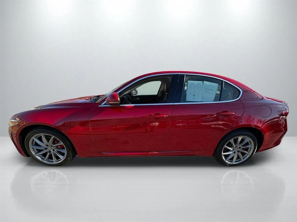 2017 Alfa Romeo Giulia - Image 4 of 20
