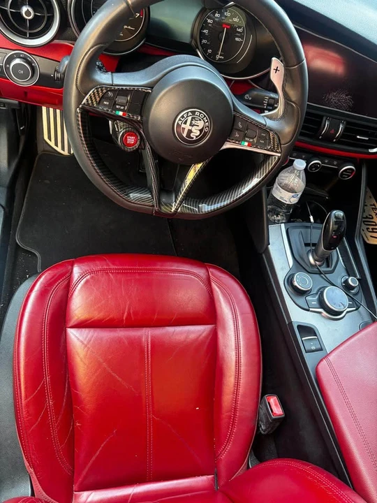 2017 Alfa Romeo Giulia - Image 2 of 9