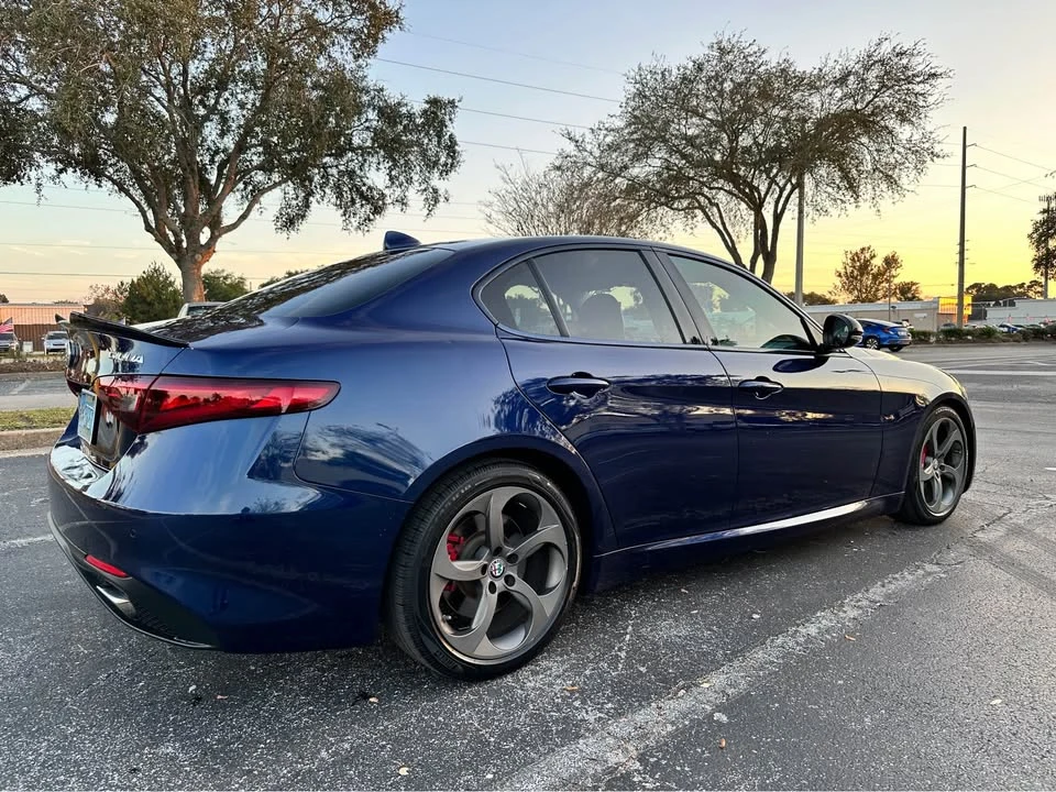 2017 Alfa Romeo Giulia - Image 3 of 9