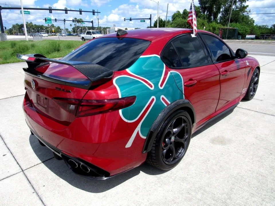 2017 Alfa Romeo Giulia Quadrifoglio - Image 7 of 19