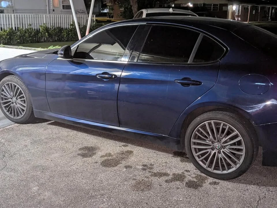 2017 Alfa Romeo Giulia - Image 2 of 9
