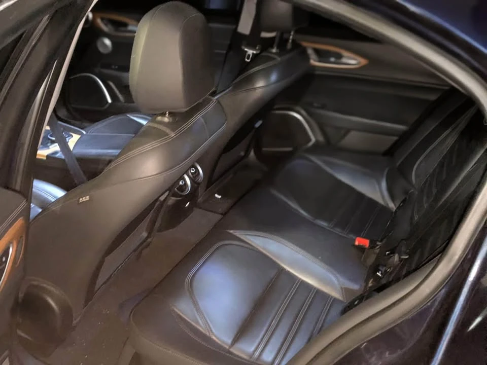 2017 Alfa Romeo Giulia - Image 6 of 9